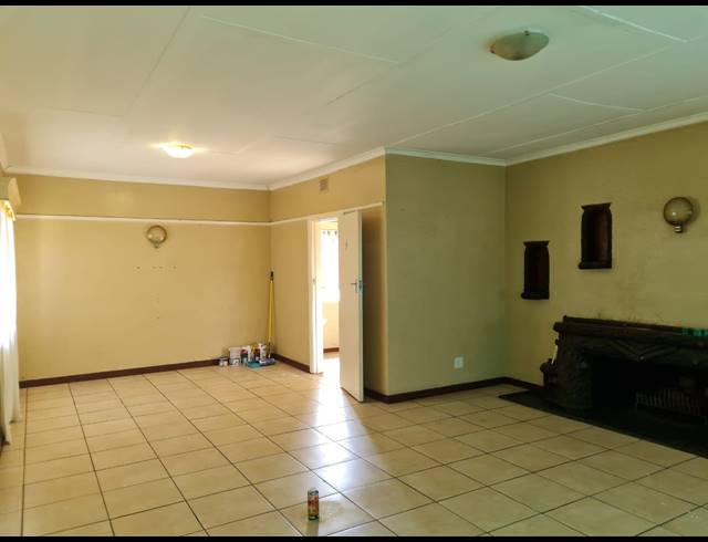 3 BEDROOM HOUSE TO LET IN GLENCOE